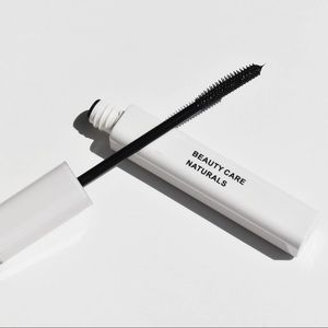 Beauty Care Naturals lengthening mascara